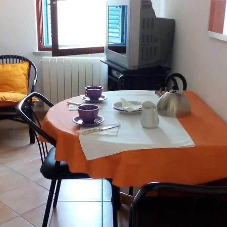 Apartment Mare Losinjska 16